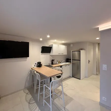 T2 Neuf Le Dramont Terrasse Et A Pied Apartment