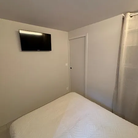 Apartment T2 Neuf Le Dramont Terrasse Et A Pied *